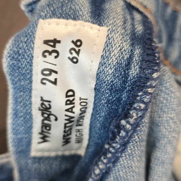 Wrangler Westward High Rise Bootcut - Picture 7 of 11